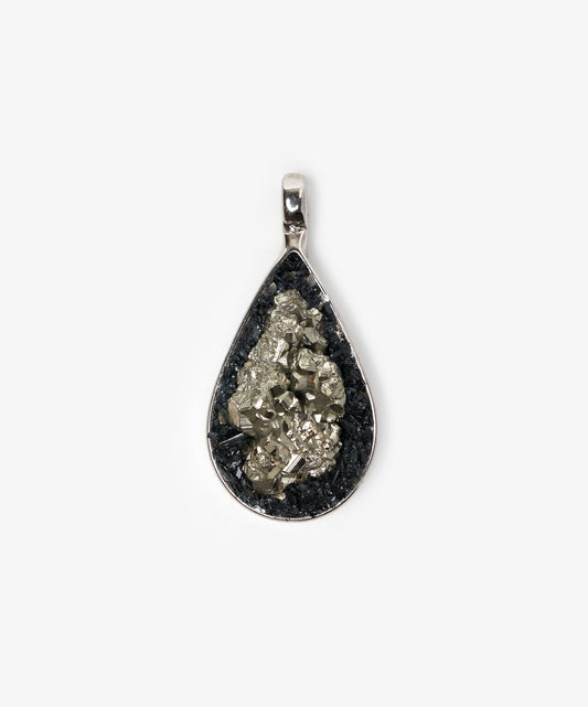 DIJE GEOMÉTRICO GOTA DE PIRITA CRISTALIZADA