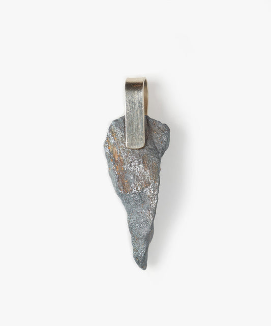 DIJE LAZO ANCHO DE HEMATITE