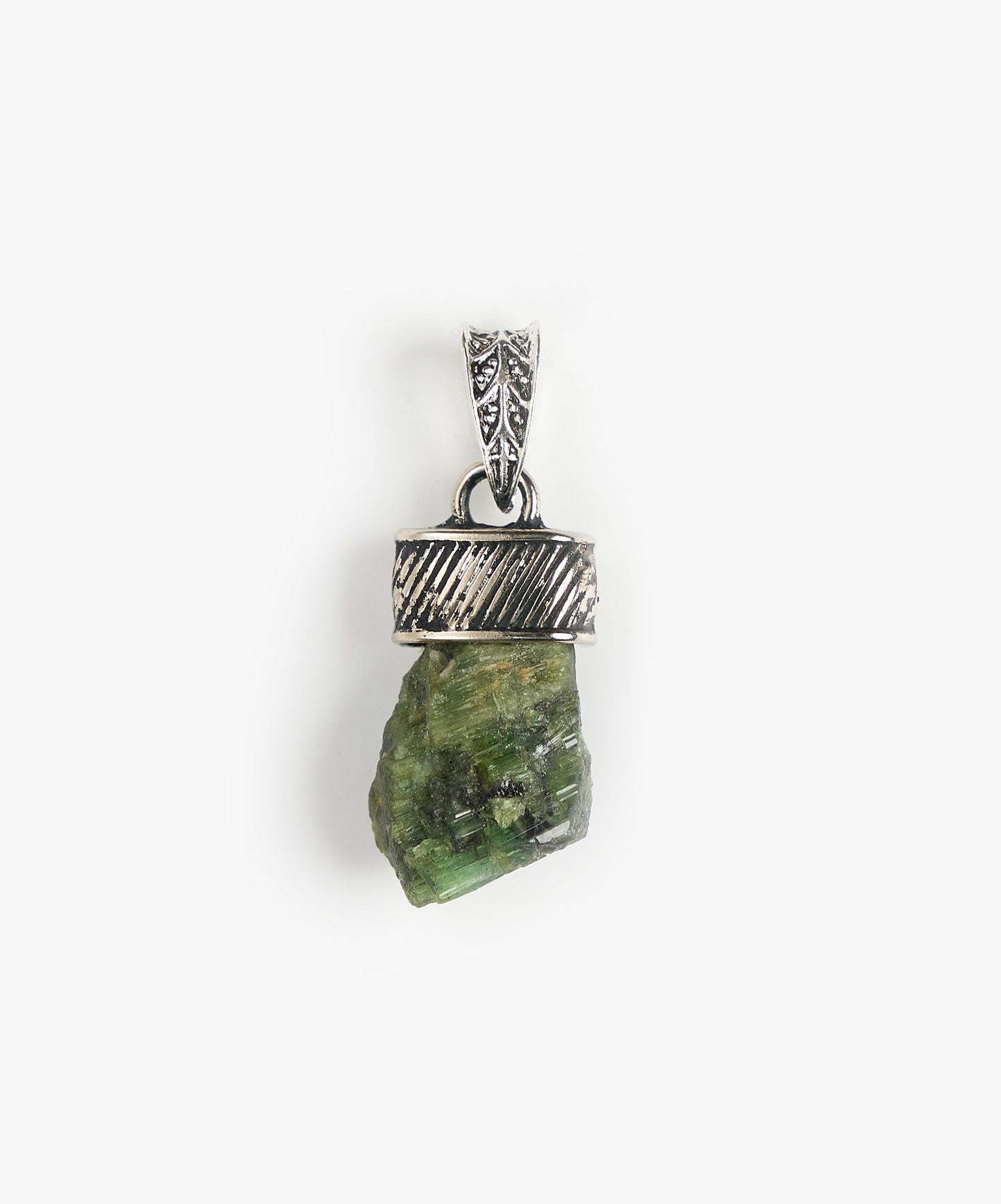 DIJE RAYITA DE TURMALINA VERDE