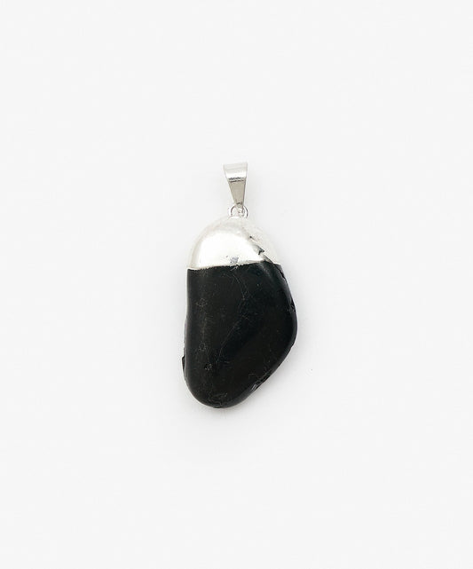 DIJE CON BAÑO DE PLATA ROLADAS DE  ONIX NEGRO