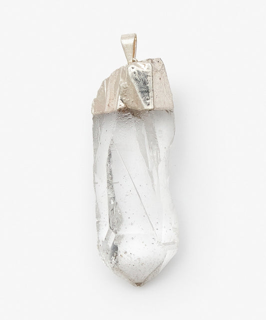 DIJE CON BAÑO DE PLATA PUNTA EN BRUTO DE CUARZO CRISTAL