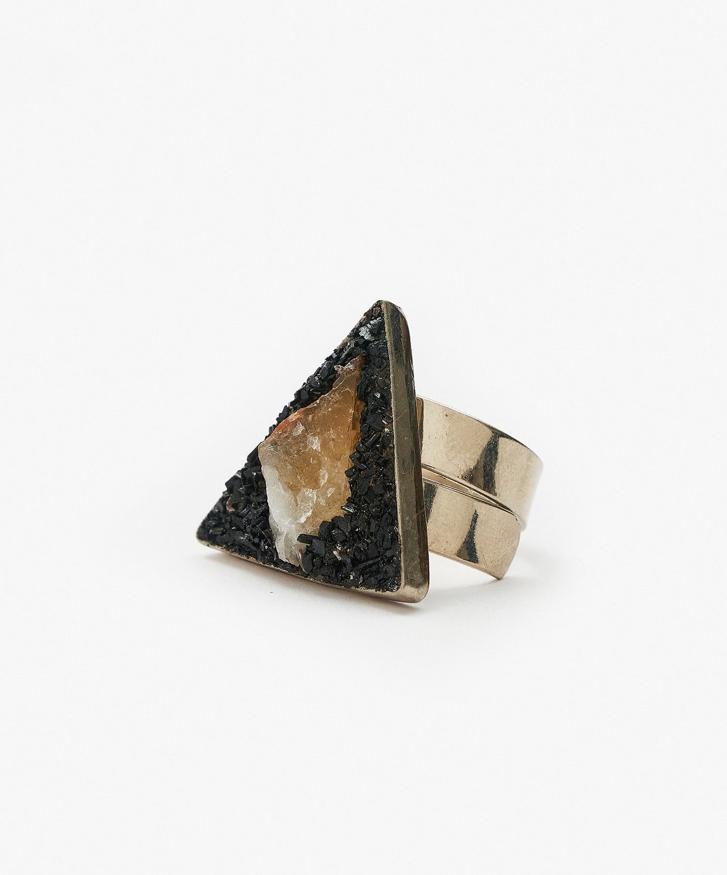 ANILLO GEOMETRICO TRIANGULO DE CITRINO