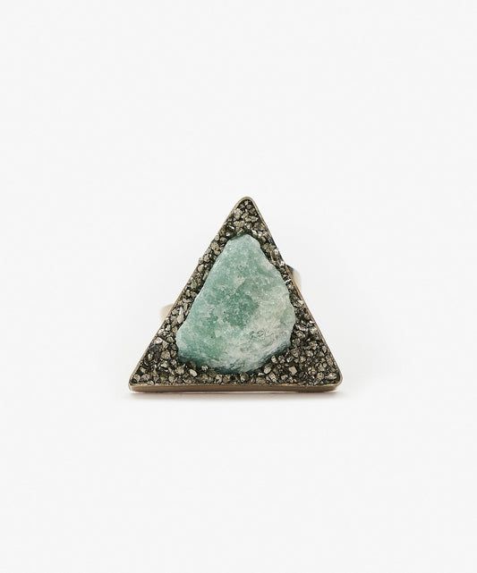 ANILLO GEOMETRICO TRIANGULO DE CUARZO VERDE