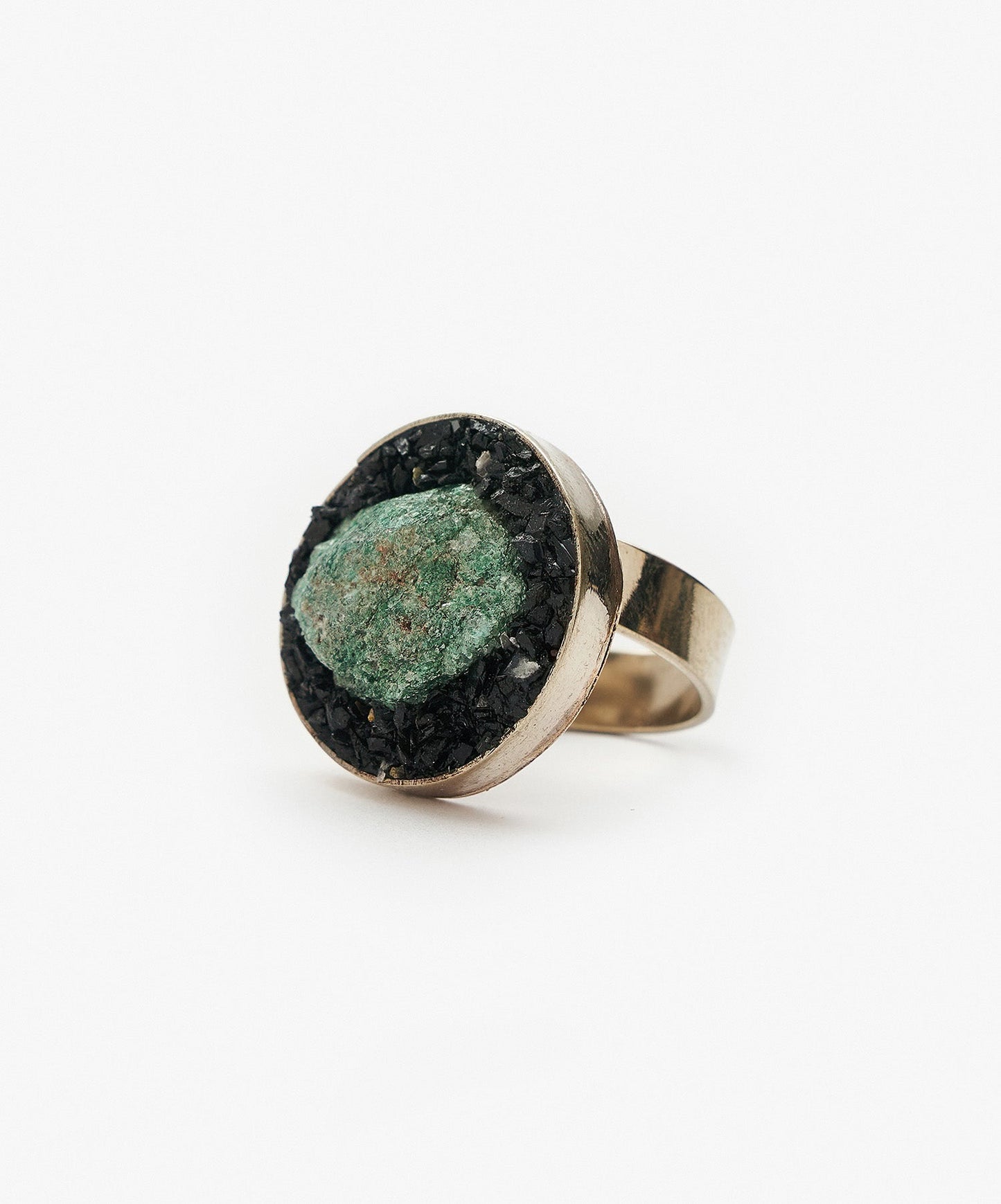 ANILLO GEOMETRICO CIRCULO DE FUCHSITA