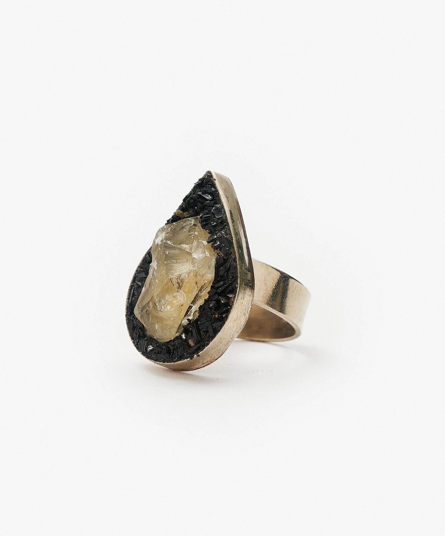 ANILLO GEOMETRICO GOTA DE PUNTA DE CITRINO