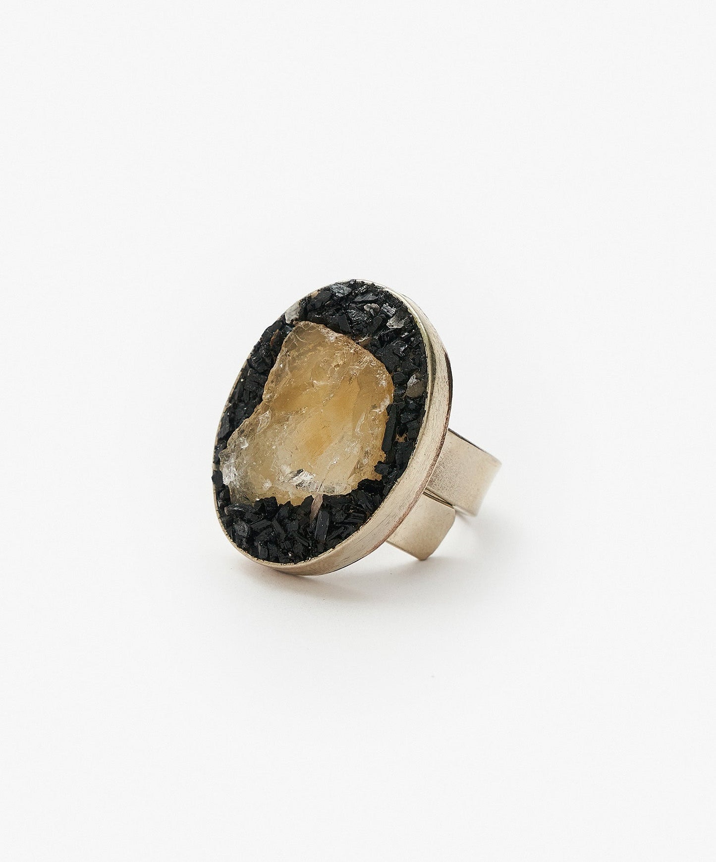 ANILLO GEOMETRICO OVALO DE CITRINO