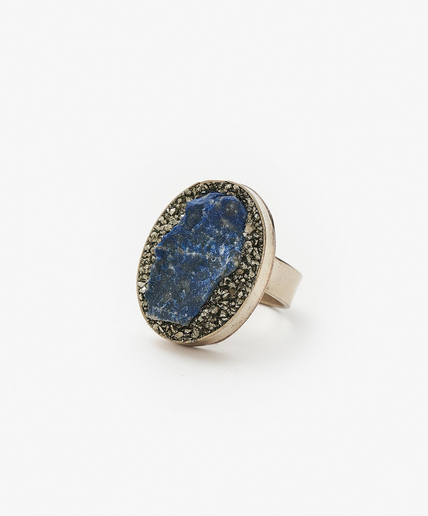 ANILLO GEOMETRICO OVALO DE LAPIZLAZULI