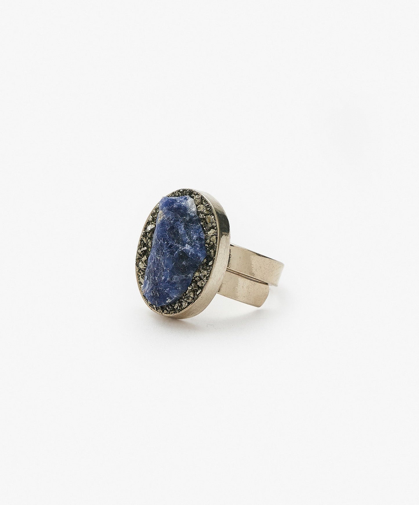 ANILLO GEOMETRICO OVALO DE SODALITA