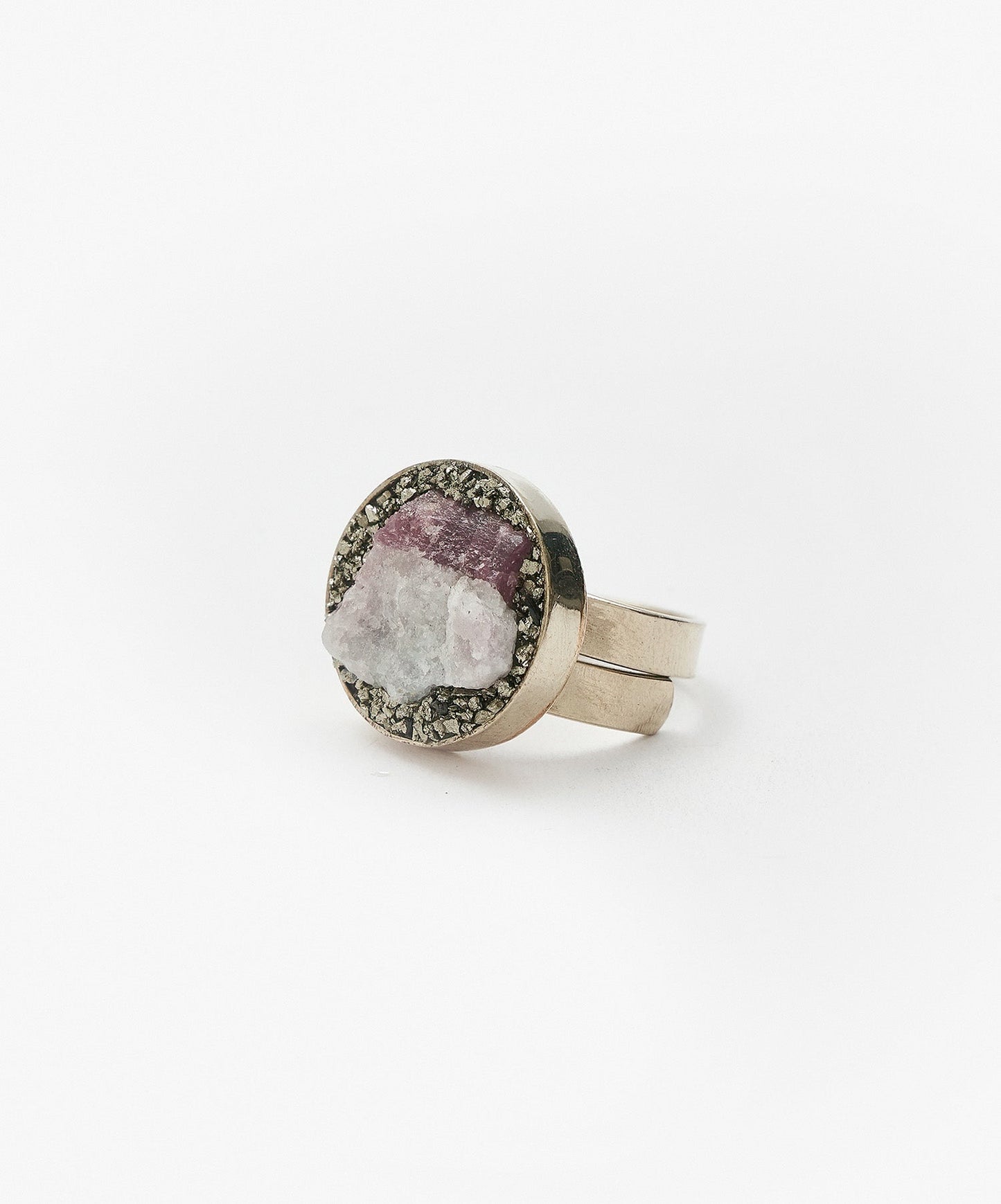 ANILLO GEOMETRICO CIRCULO DE TURMALINA ROSA